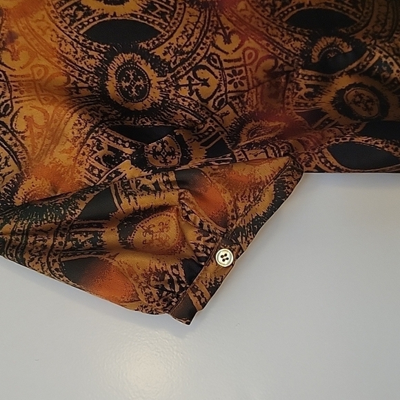 SPENSE Tribal Batik Satin Button Down Short Sleeve Shirt Small - Picture 7 of 9